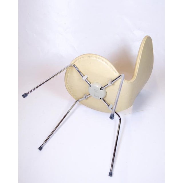 Chairs in Natural Leather from Fritz Hansen, 1955, Set of 8 For Sale - Image 11 of 12