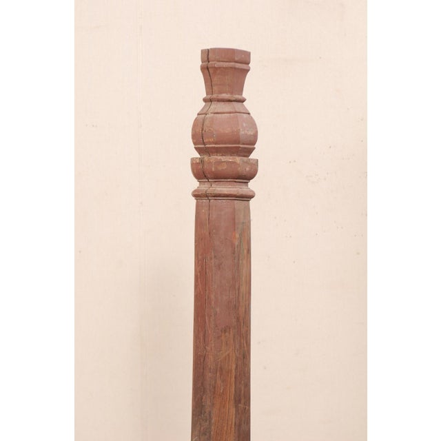Wood 19th Century British Colonial Carved Wood Column on Stand For Sale - Image 7 of 10