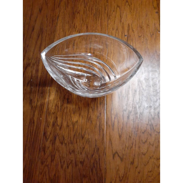 Glass 1980s Marquis by Waterford Boat Shaped Crystal Bowl For Sale - Image 7 of 8