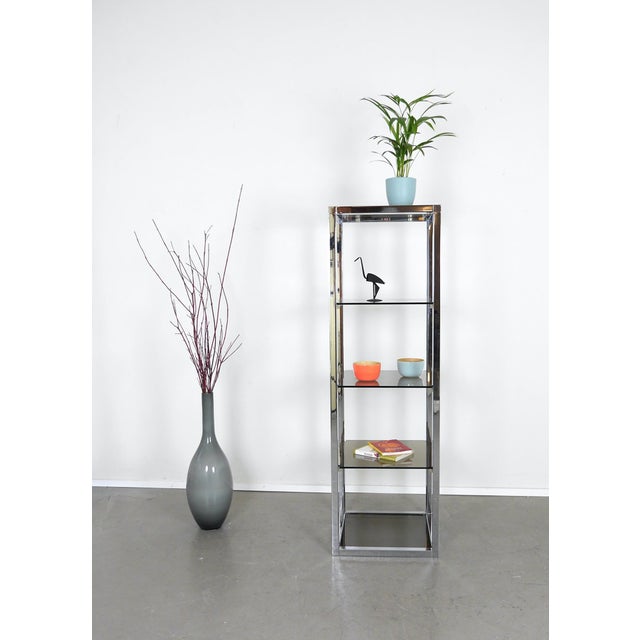 Chrome and Glass Freestanding Shelf in the style of Milo Baughman, Germany, 1970s For Sale - Image 4 of 18