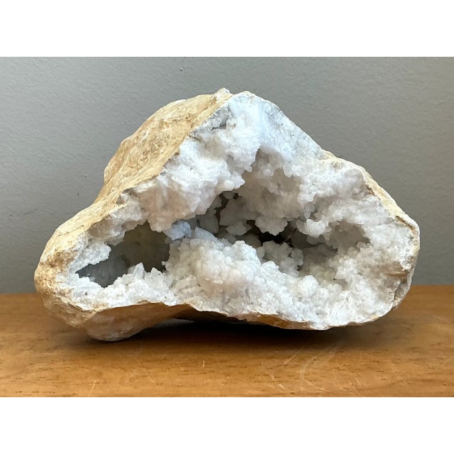 Vintage White Quartz Geode For Sale In West Palm - Image 6 of 12