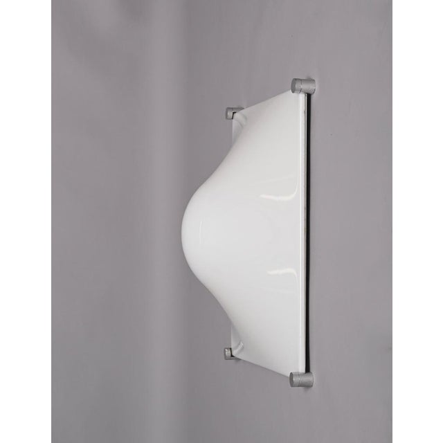 Bolla Lamp in White Acrylic Glass by Elio Martinelli for Martinelli Luce, Italy, 1960s For Sale - Image 11 of 15