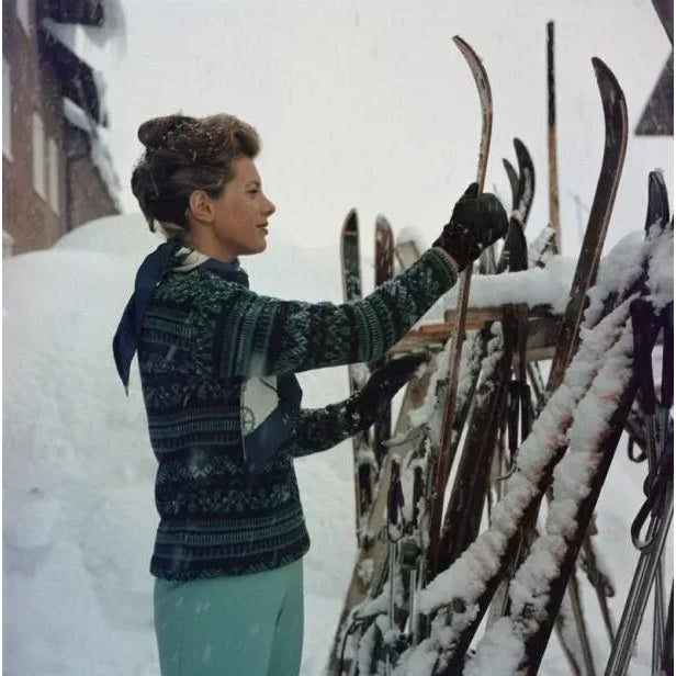 Skiing Princess 1961 Princess Luciana Pignatelli on a skiing holiday in Lech, Austria. Slim Aarons Slim Aarons was one of...
