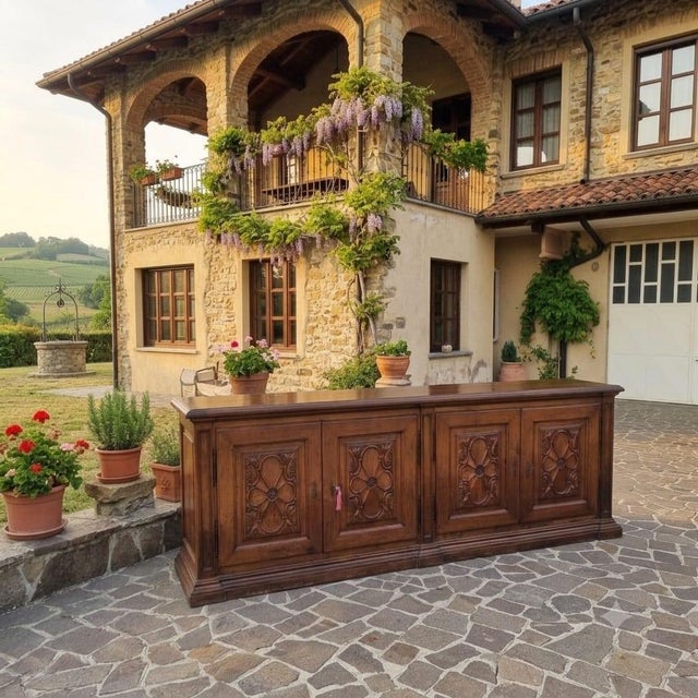 A masterpiece of authentic excellence This magnificent sideboard represents an extraordinary opportunity, combining...
