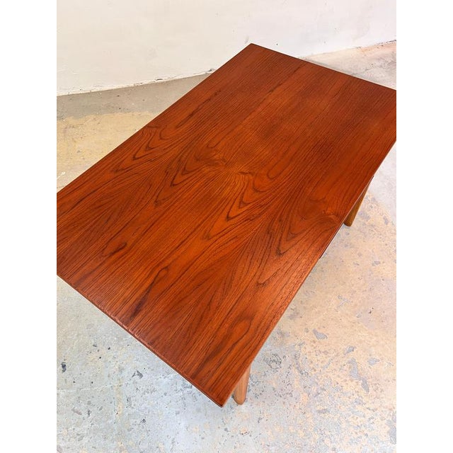 Brown Extendable Teak Dining Table by Johannes Andersen, 1960s For Sale - Image 8 of 11