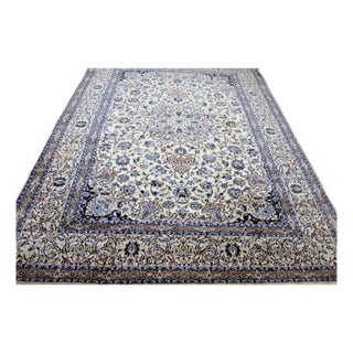Middle Eastern Hand-Knotted Wool and Silk Nain Rug For Sale
