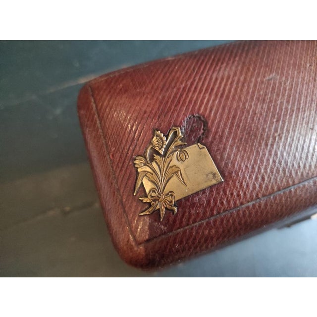 Antique French Jewellery Box in Leather and Silver For Sale - Image 5 of 11