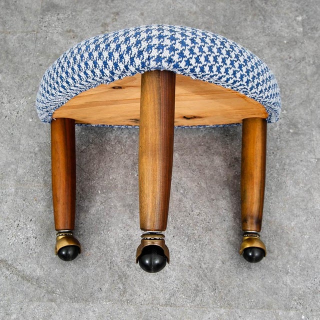 Mid Century Danish Modern Tripod Ottoman 3 Legs Wood Rolling Blue White Triangle For Sale - Image 11 of 12