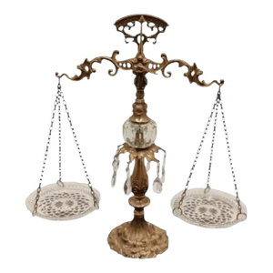 1960s Hollywood Regency Ornate French Style Decorative Balance Scale