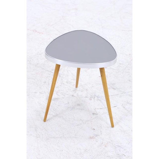 Wood Mid-Century Kidney-Shaped Table or Plant Stand For Sale - Image 7 of 9