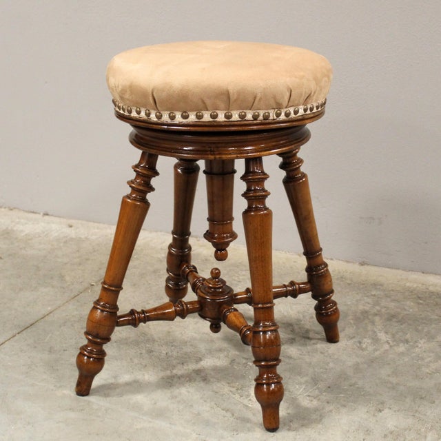 Antique Piano Stool in Walnut, 1800s For Sale - Image 3 of 7