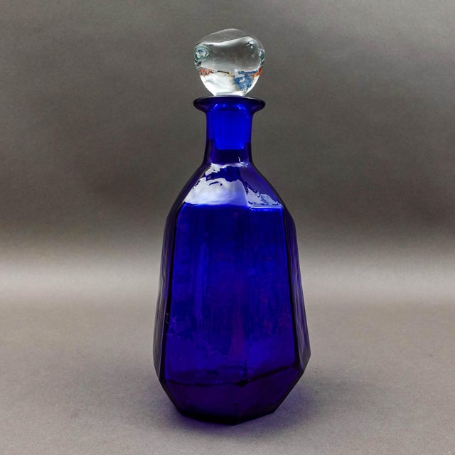Mid-Century Modern Mid 20th Century Blenko Don Sheppard 8132m Facet Line Sapphire Blue Glass Decanter With Stopper For Sale - Image 3 of 8