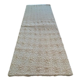 110 X 73 Mid 20th Century Crochet Tablecloth Table Cover Traditional Farmhouse Floral Granmillenial For Sale