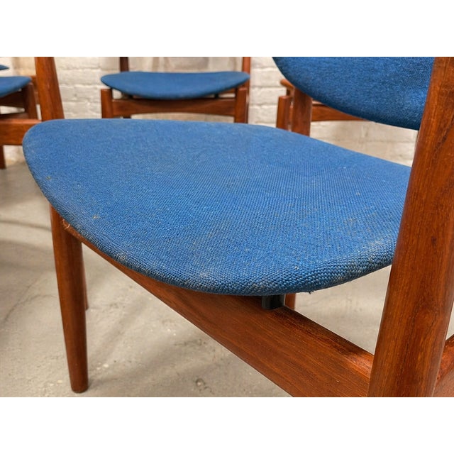 Rare Mid Century Modern Danish Teak Model 203 Dining Chairs by Arne Vodder for France & Daverkosen, Set of Six For Sale - Image 12 of 15