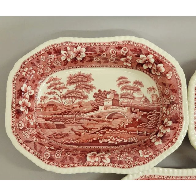 Early 20th Century Copeland Spode's Tower Red Transferware Nesting Serving Dishes Bowls - Set of 3 For Sale - Image 5 of 10