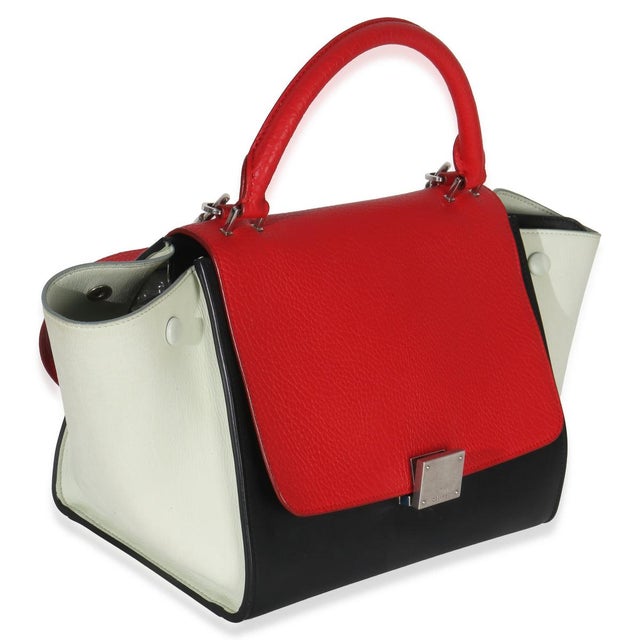 Contemporary Red Black White Grained Calfskin Small Trapeze Bag For Sale - Image 3 of 9