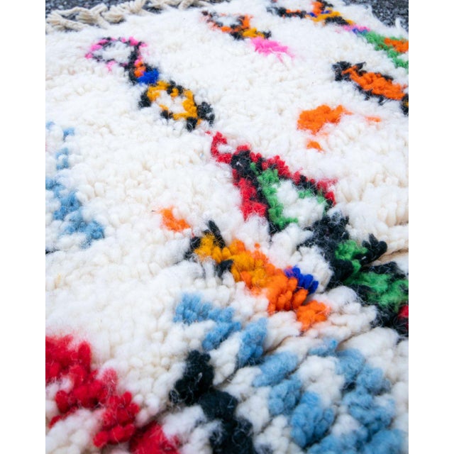 Cream Moroccan Hand-Knotted Colorful Wool Azilal Luxury Bath Rug (2' X 3') For Sale - Image 6 of 8