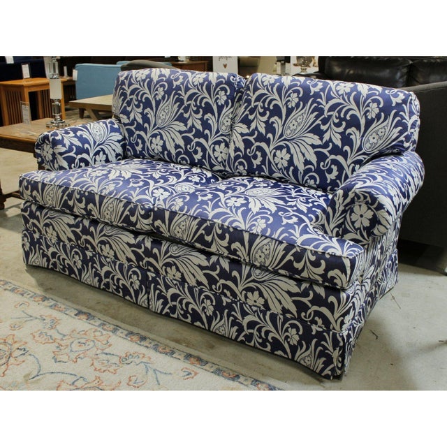Traditional Baker Furniture Blue & White Print Loveseat - Blue & White For Sale - Image 3 of 5
