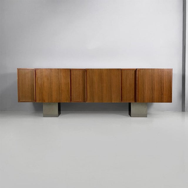 Mid-Century Modern Italian Modern Wooden and Metal Sideboard, 1970s For Sale - Image 3 of 18
