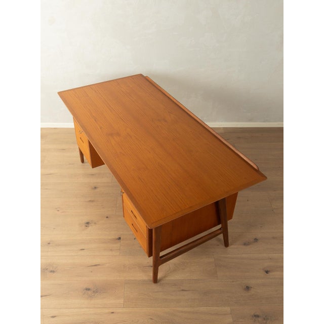 Mid-Century Modern Danish Desk by Arne Vodder for GV Møbler, 1960s For Sale - Image 3 of 12