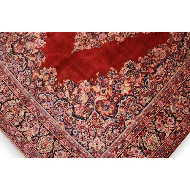 Antique Middle Eastern Hand-Knotted Sarough Rug For Sale - Image 6 of 10