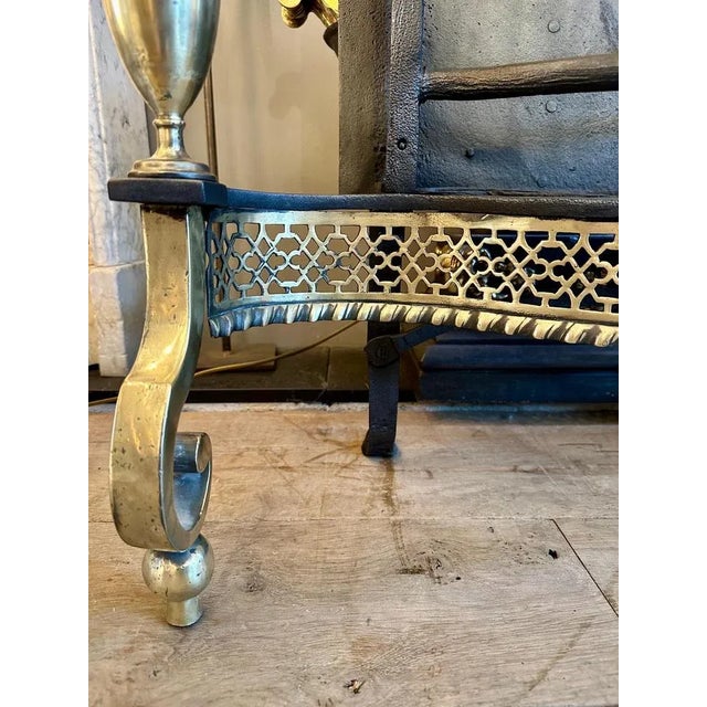 Metal Early 19th Century Georgian Wrought Iron and Brass Fire Grate, 1810s For Sale - Image 7 of 10