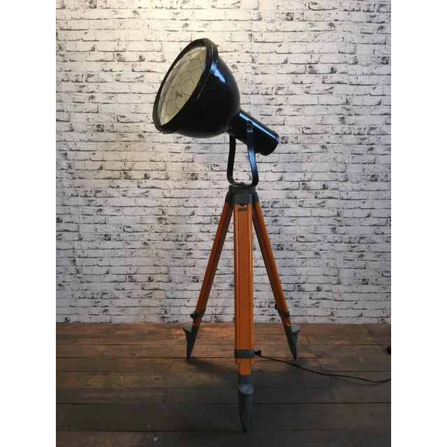 Vintage Industrial Enameled Tripod Reflector Lamp, 1950s For Sale - Image 10 of 10