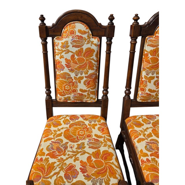 Wood 1970s Ethan Allen Jacobean Royal Charter Oak Dining Room Side Chairs Gothic Pair For Sale - Image 7 of 17