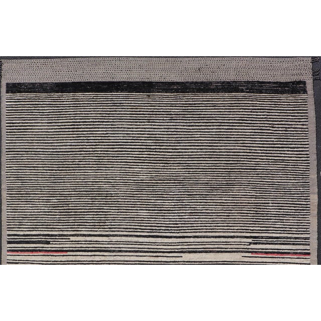 Modern Hand-Knotted Rug in Wool With Abstract Linear Design in Black & Ivory 9'9 X 12'8 For Sale In Atlanta - Image 6 of 12
