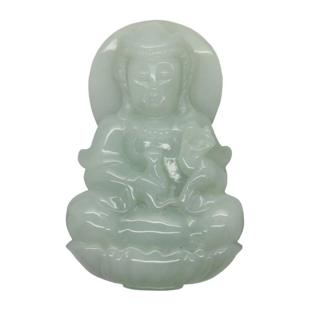 Light Green Sitting Jade Kwan Yin - Bodhisattva - Goddess of Mercy Jade Pendant For Sale In San Francisco - Image 6 of 6