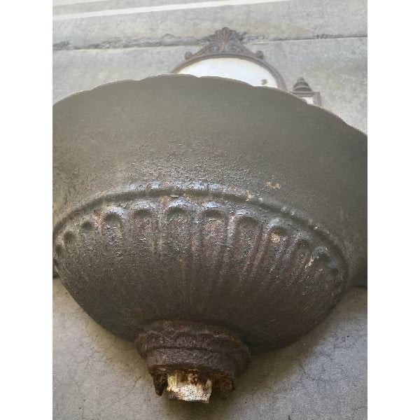 White 1930s Small Cast Iron Lavabo For Sale - Image 8 of 8