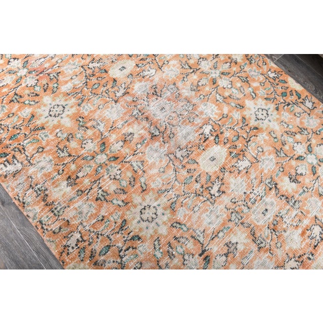 Vintage Turkish Rug in Wool For Sale - Image 4 of 13