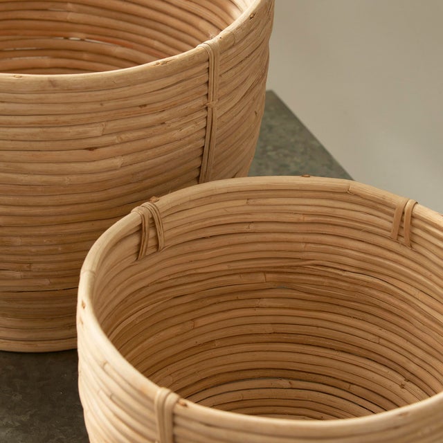 Cane Rattan Decorative Footed Bowls, Set Of 2 For Sale In Chicago - Image 6 of 6