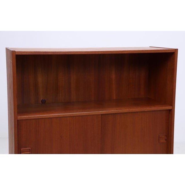 Brown Mid-Century Danish Teak Bookcase with Sliding Doors, 1960s For Sale - Image 8 of 17