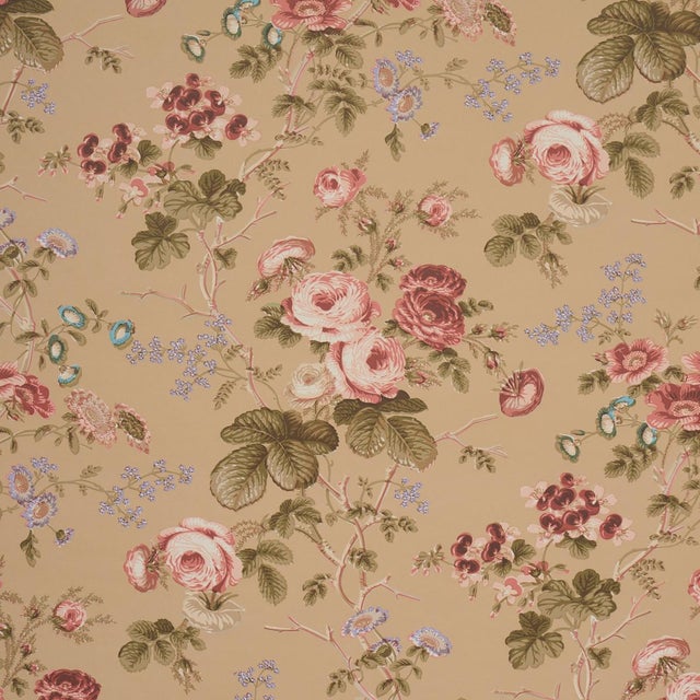 Graceful, chic, and old-fashioned in the best possible way, this loosely patterned wallcovering is rich in dimension and...