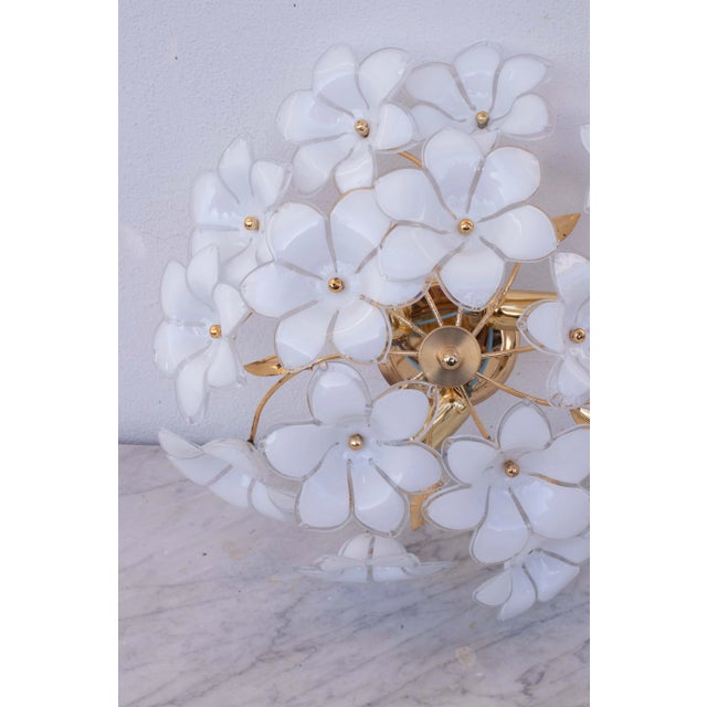1970s Murano Style Ceiling Light White Flowers, 1970 For Sale - Image 5 of 12