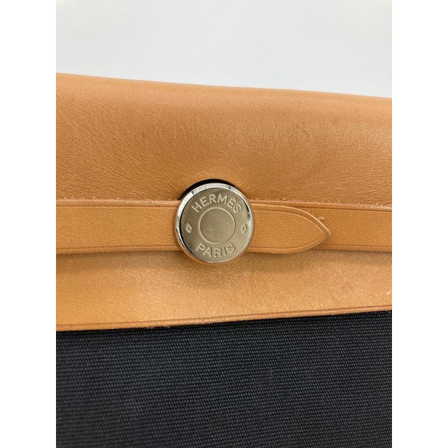 Black Late 20th Century Hermes Herbag Tpm Mini Black and Beige Sangles Canvas For Sale - Image 8 of 10