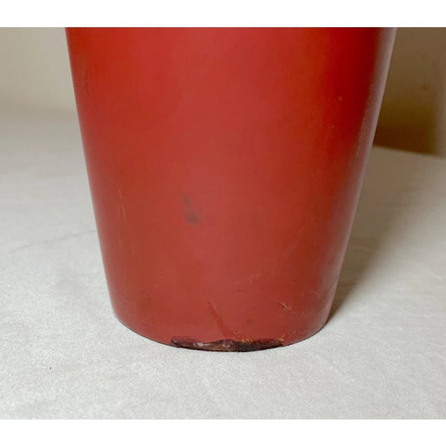 Big Antique 19th Century Japanese Meiji Red Totai Cloisonné Porcelain Bird Vase For Sale - Image 17 of 17