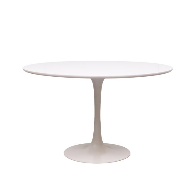 White Space Ace Round Tulip Dining Table by Maurice Burke for Arkana, 1960s For Sale - Image 8 of 8