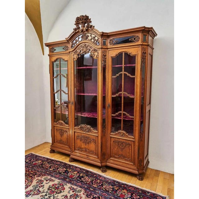 2000 - 2009 Antique Bookcase in Oak For Sale - Image 5 of 14