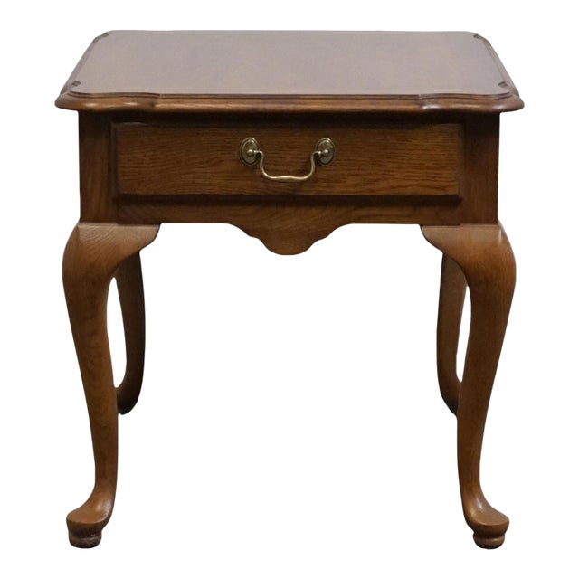 Thomasville Furniture New American Oak Collection 22" Accent End Table 24531-210 For Sale