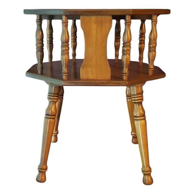 1960s Mid-Century Colonial Solid Maple 2-Tier Side Table For Sale