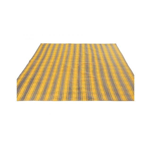 Vintage sitriped handwoven kilim rug from Adana region of Turkey. Approximatelly 50-60 years old. In very good condition.