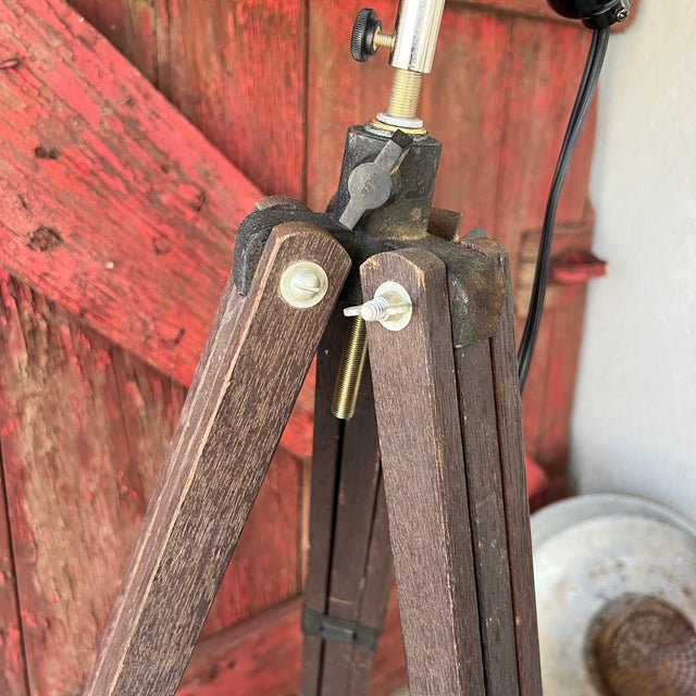 2020s Vintage Industrial Photography Tripod Lamp With Adjustable Height For Sale - Image 5 of 13