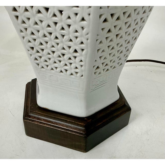 Ceramic Fredric Cooper 1950s Blank De Chine Reticulated Ginger Jar Lamp For Sale - Image 7 of 7