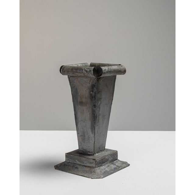 19th Century France Gray Metal Cachepot For Sale - Image 9 of 11