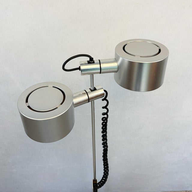 Mid-Century Modern Adjustable Chrome Twin-Head Floor Lamp by Ronald Holmes for Conelight, 1960s For Sale - Image 3 of 12