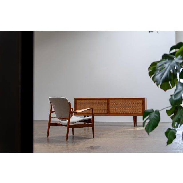 Wood RY 26 Sideboard in Teak and Cane by Hans Wegner Ry Møbler, 1960s For Sale - Image 7 of 18
