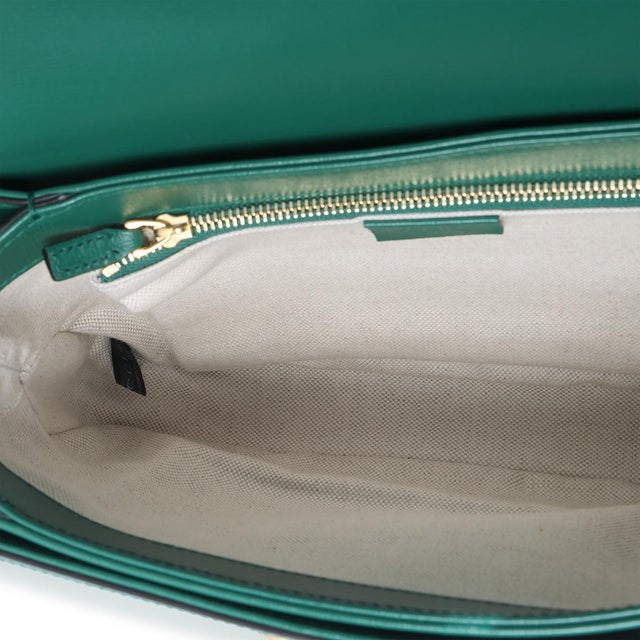 Emerald Green Azalea Calfskin Horsebit 1955 Shoulder Bag For Sale - Image 9 of 9