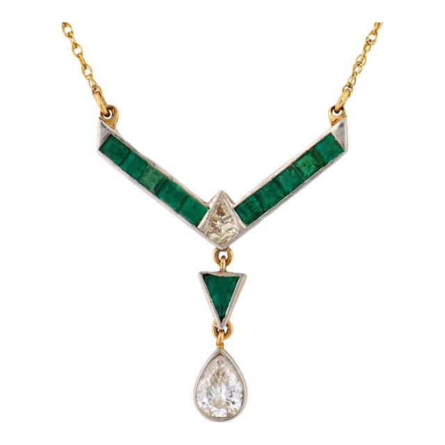 1960s Mid Century Diamond Emerald 18k Gold Necklace For Sale